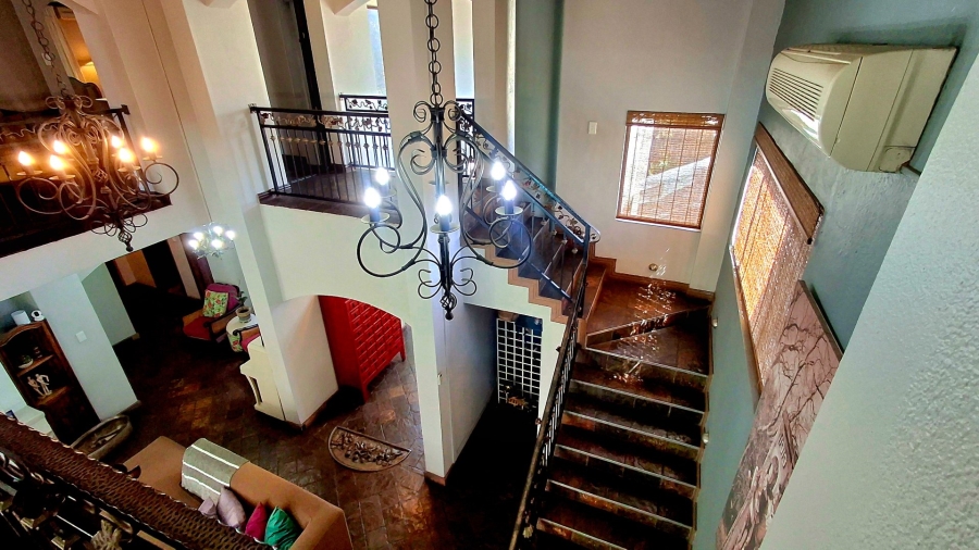 5 Bedroom Property for Sale in Roodia Free State